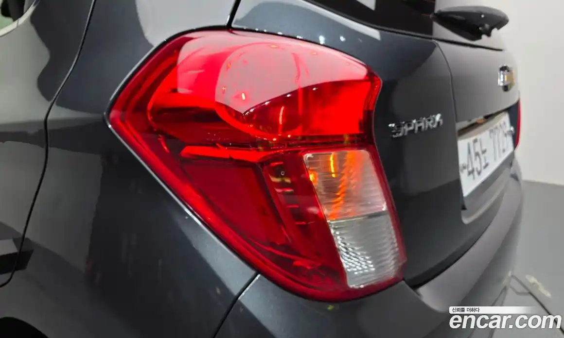 Chevrolet Spark 2019 1.0 автомат (гидро), фото 9