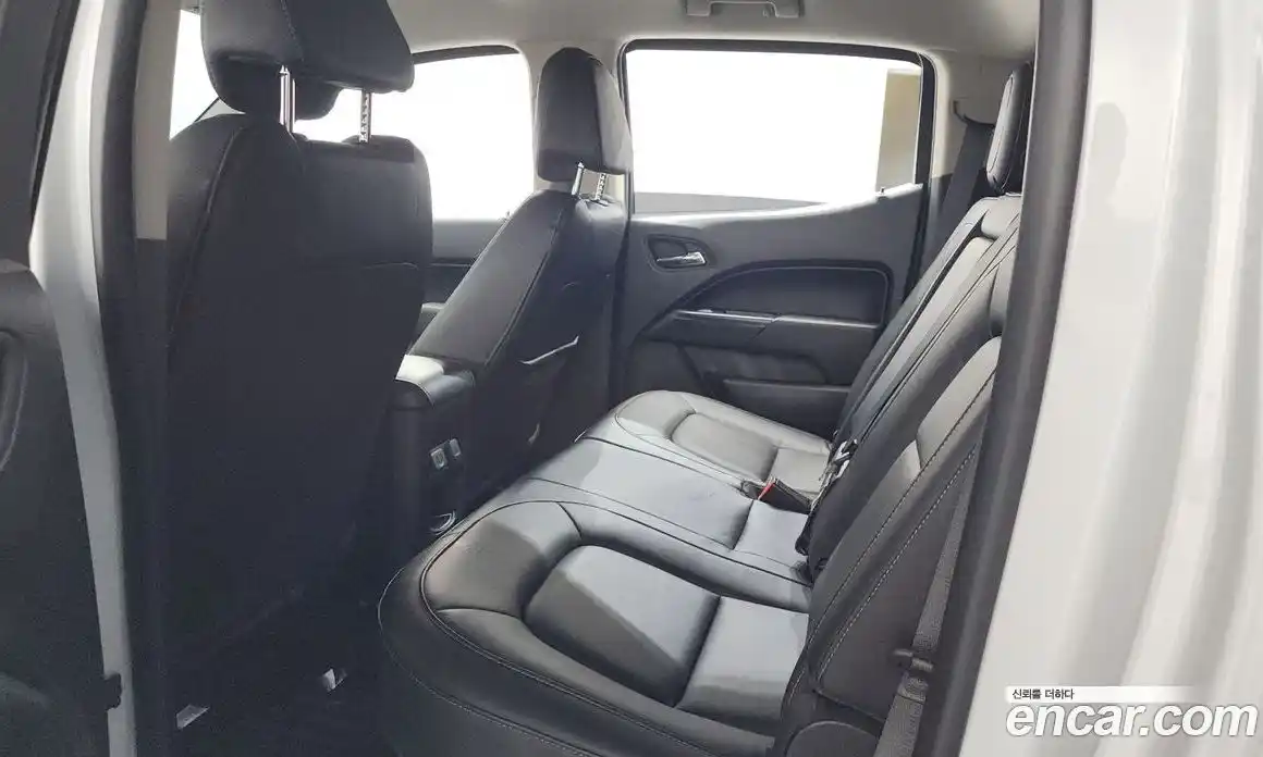 Chevrolet Colorado 2019 3.6 автомат (гидро), фото 24