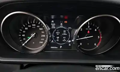 Land Rover Discovery 2020 2.0 автомат (гидро), миниатюра 11