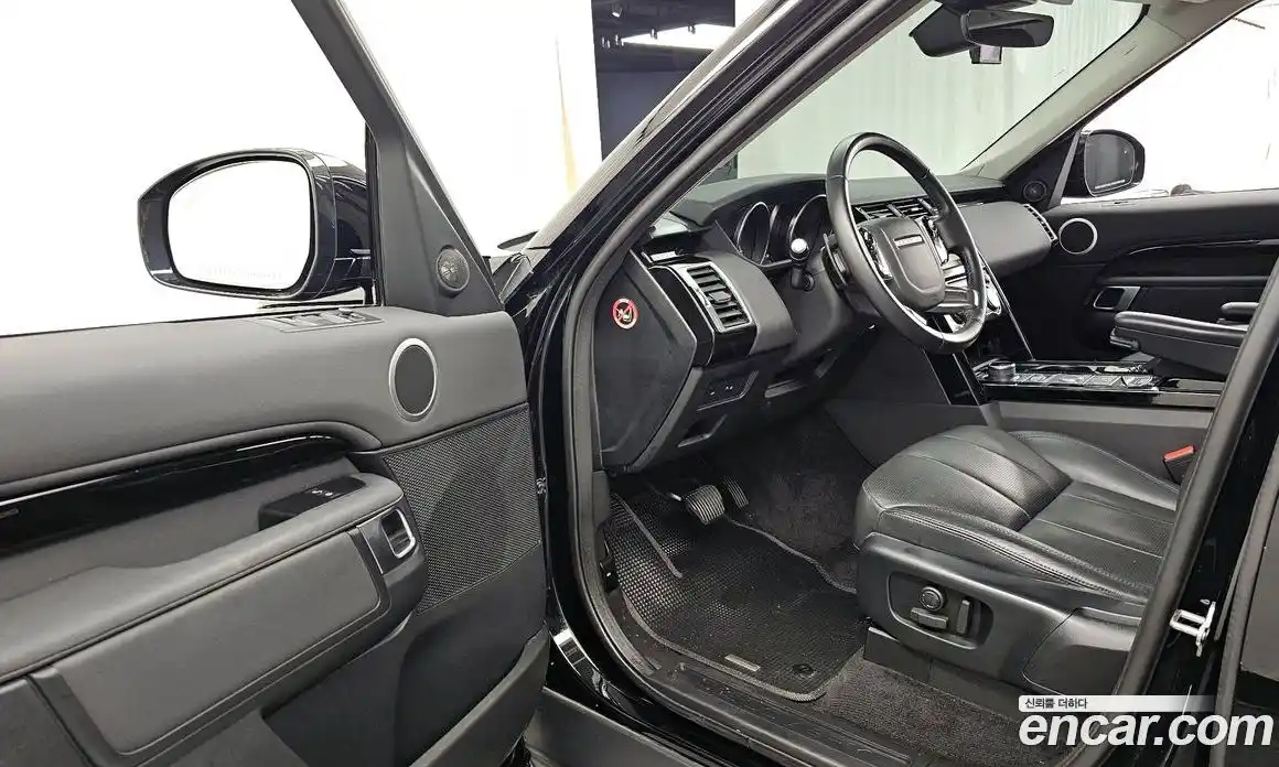 Land Rover Discovery 2020 2.0 автомат (гидро), фото 13