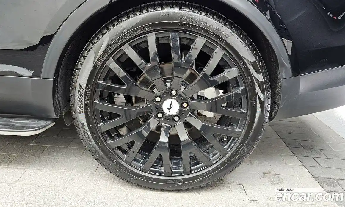 Land Rover Discovery 2020 2.0 автомат (гидро), фото 7