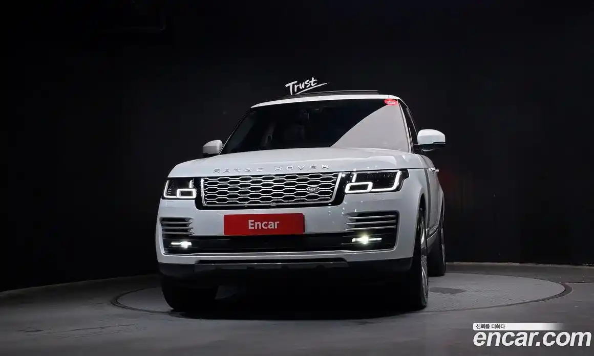 Land Rover Range Rover 2018 5.0 автомат (гидро), фото 3