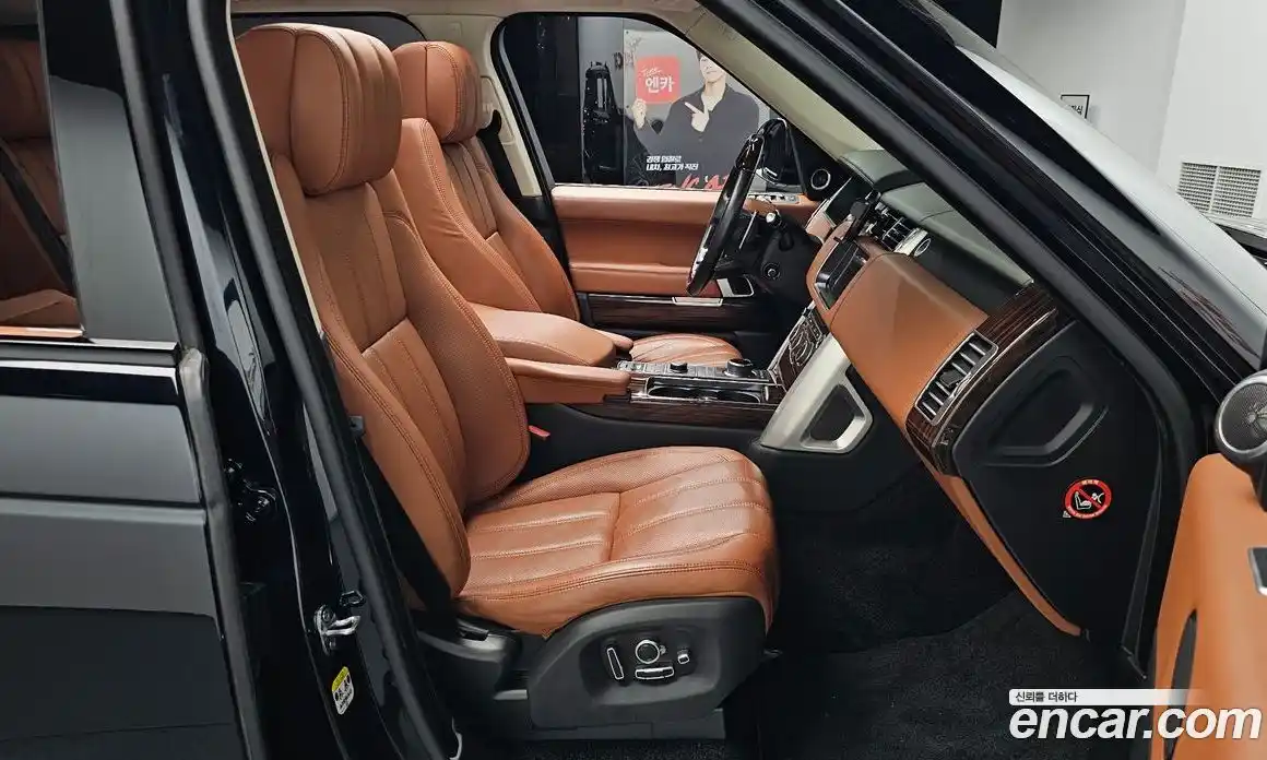 Land Rover Range Rover 2017 4.4 автомат (гидро), фото 15