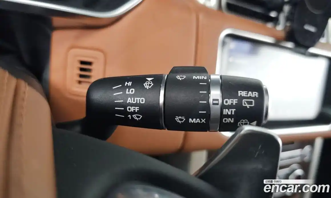 Land Rover Range Rover 2017 4.4 автомат (гидро), фото 36