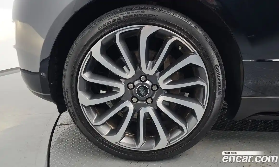Land Rover Range Rover 2017 4.4 автомат (гидро), фото 4