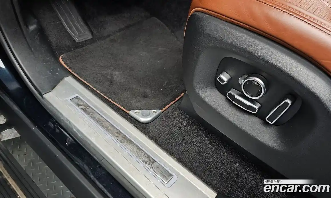 Land Rover Range Rover 2017 4.4 автомат (гидро), фото 41