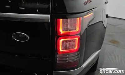 Land Rover Range Rover 2017 4.4 автомат (гидро), миниатюра 8