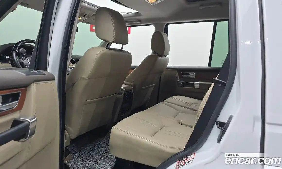 Land Rover Discovery 2013 3.0 автомат (гидро), фото 11