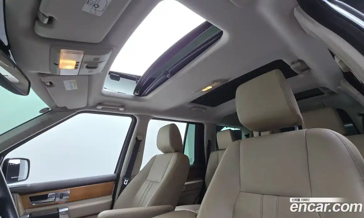 Land Rover Discovery 2013 3.0 автомат (гидро), фото 20