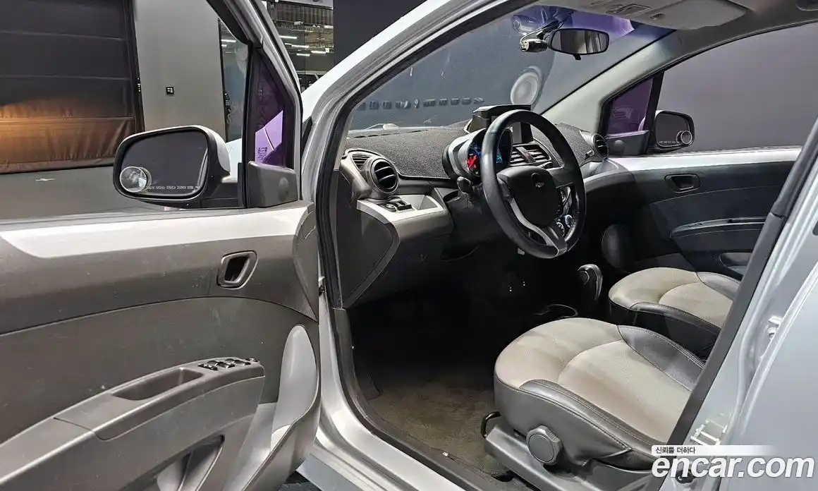 Chevrolet Spark 2013 1.0 автомат (гидро), фото 13