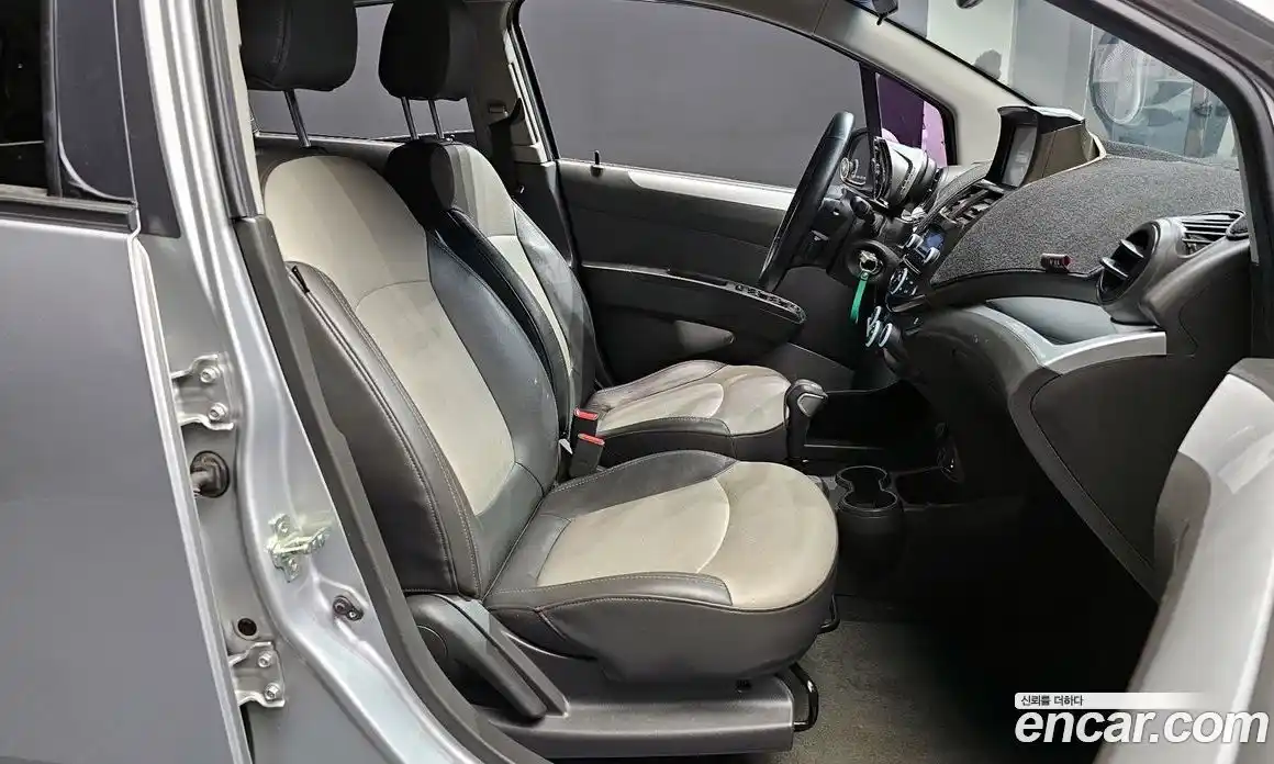 Chevrolet Spark 2013 1.0 автомат (гидро), фото 16