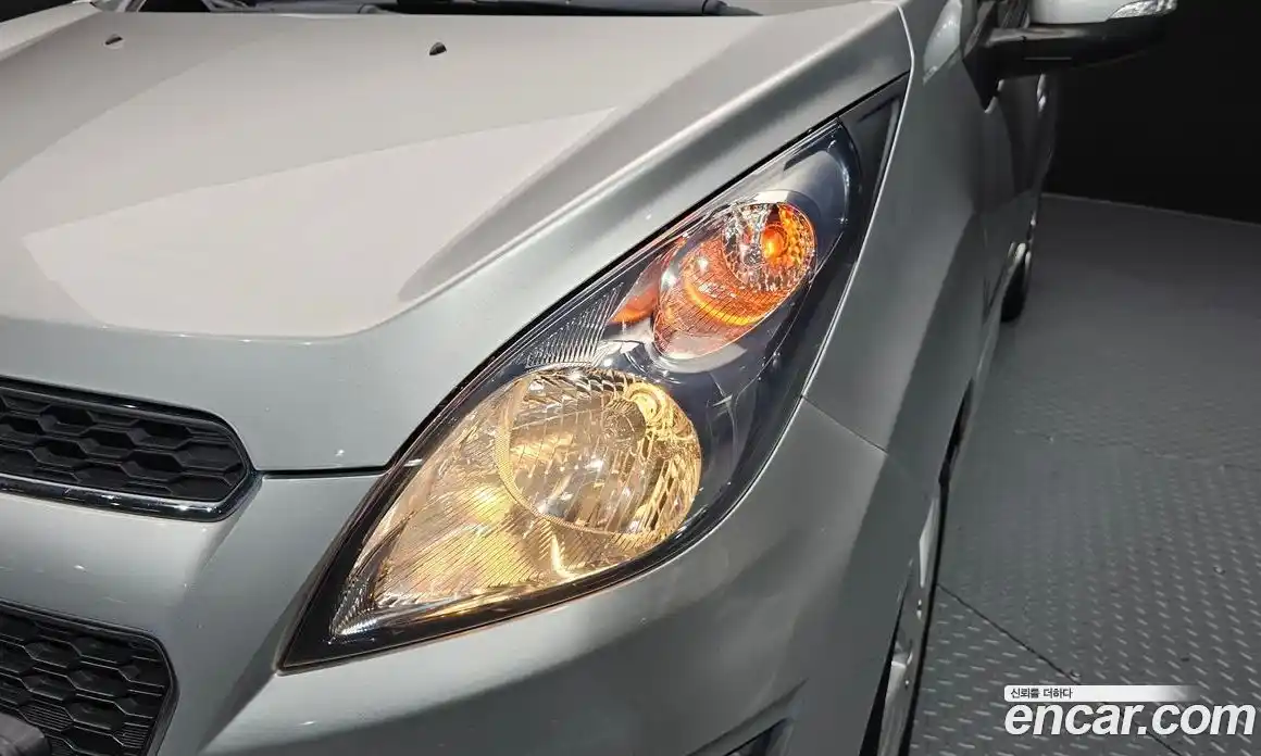 Chevrolet Spark 2013 1.0 автомат (гидро), фото 8