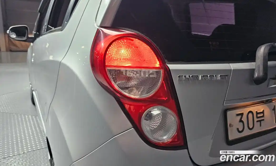 Chevrolet Spark 2013 1.0 автомат (гидро), фото 9