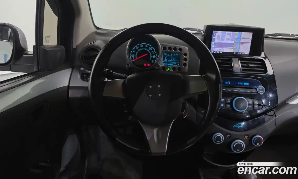 Chevrolet Spark 2012 1.0 автомат (гидро), фото 13