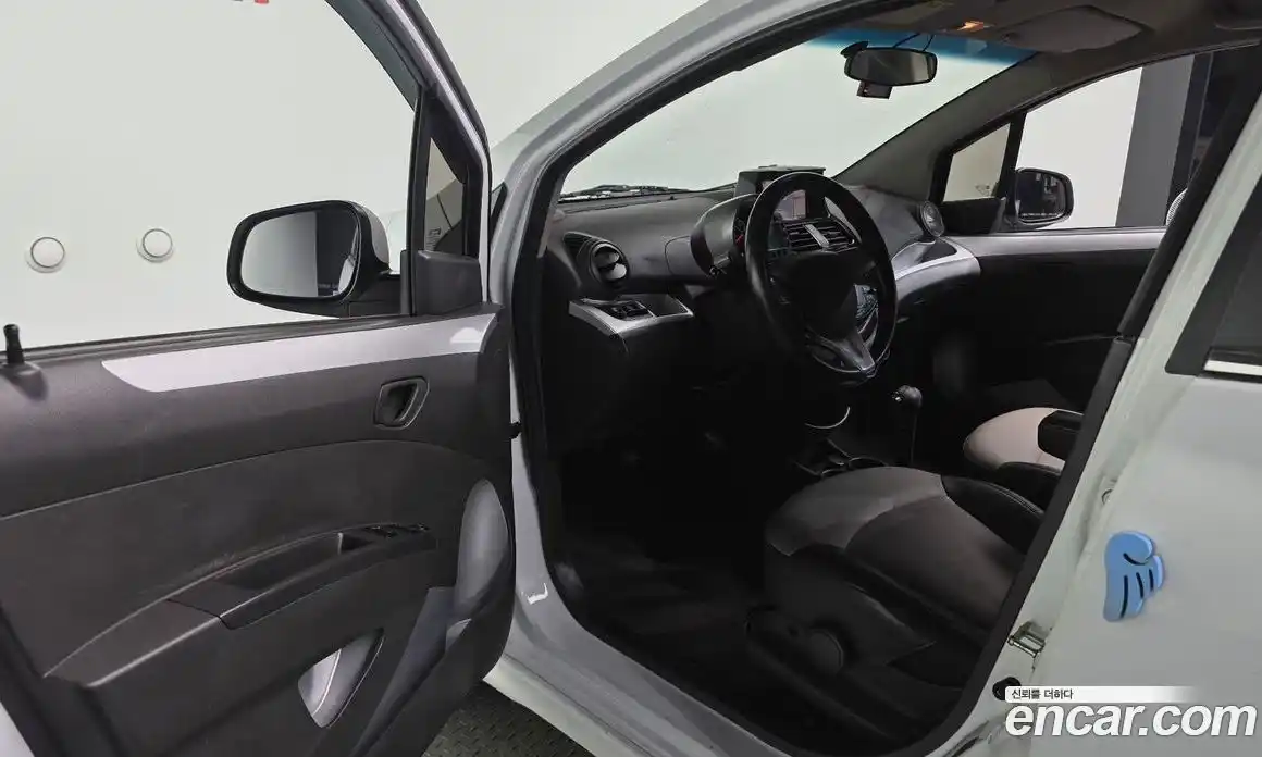 Chevrolet Spark 2012 1.0 автомат (гидро), фото 10