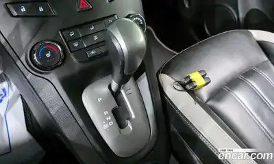Chevrolet Orlando 2015 1.6 автомат (гидро), миниатюра 12