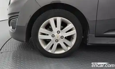 Chevrolet Spark 2015 1.0 автомат (гидро), миниатюра 5