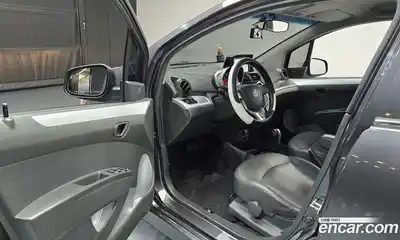 Chevrolet Spark 2015 1.0 автомат (гидро), миниатюра 10