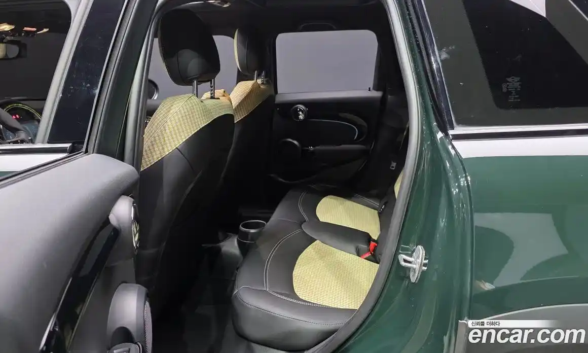 Mini Cooper 2022 2.0 автомат (гидро), фото 15