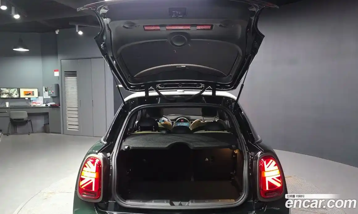 Mini Cooper 2022 2.0 автомат (гидро), фото 25