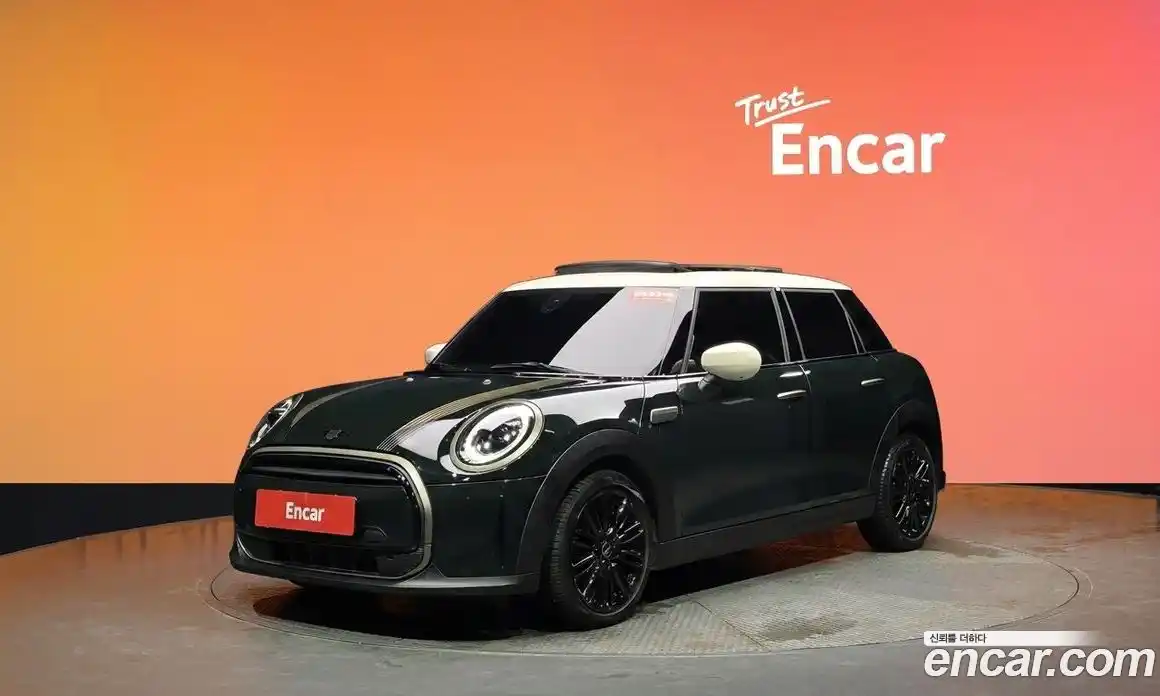 Mini Cooper 2022 2.0 автомат (гидро), фото 31