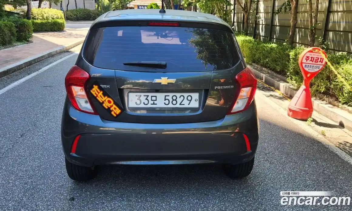 Chevrolet Spark 2019 1.0 автомат (вариатор), фото 4