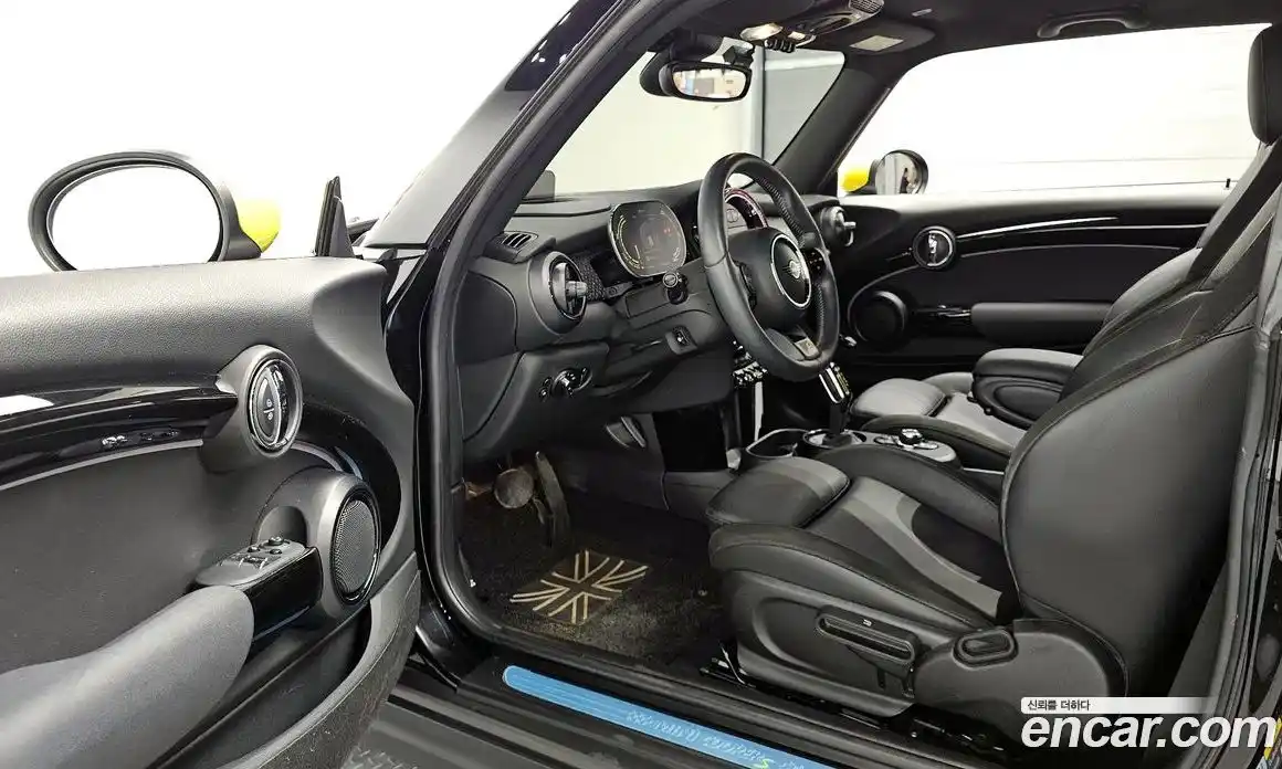 Mini Cooper 2022 автомат (гидро), фото 13