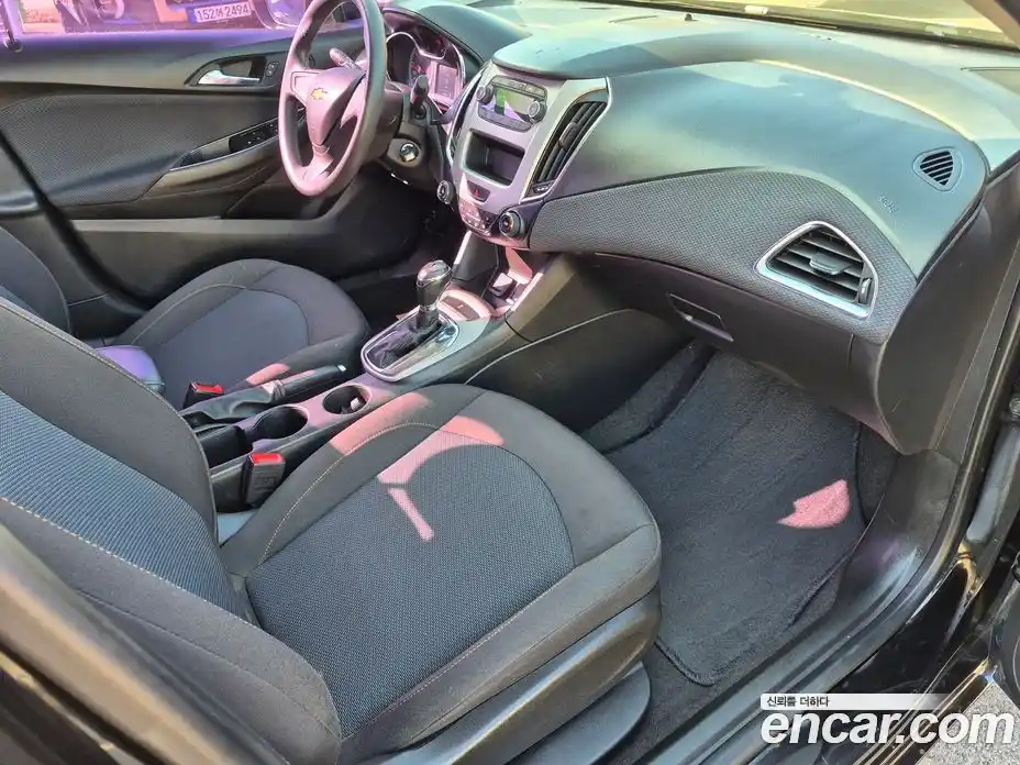 Chevrolet Cruze 2017 1.4 автомат (гидро), фото 13