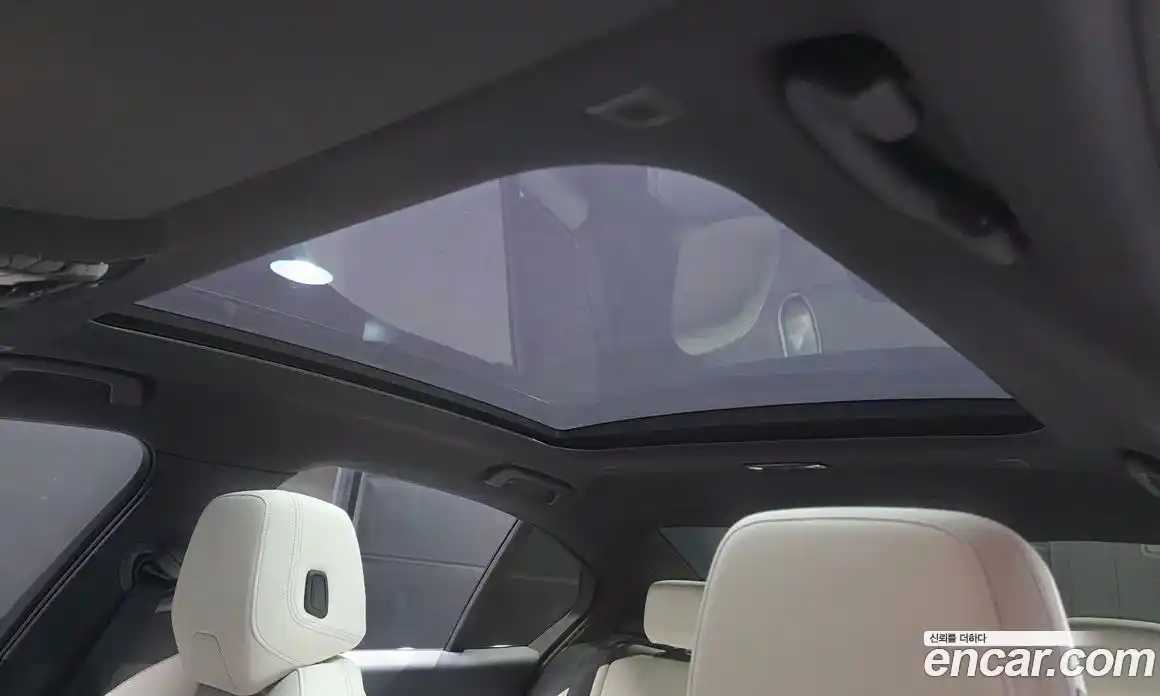 BMW 5 серия 2025 2.0 автомат (гидро), фото 21
