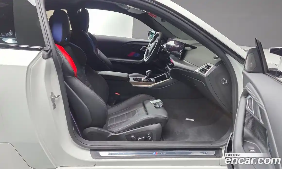BMW M2 2026 3.0 автомат (гидро), фото 16