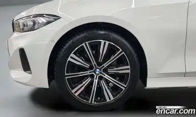 BMW 3 серия 2025 2.0 автомат (гидро), миниатюра 5