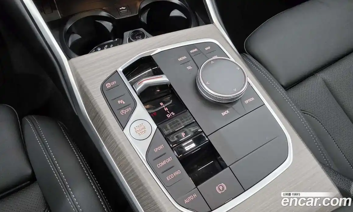 BMW 3 серия 2025 2.0 автомат (гидро), фото 9
