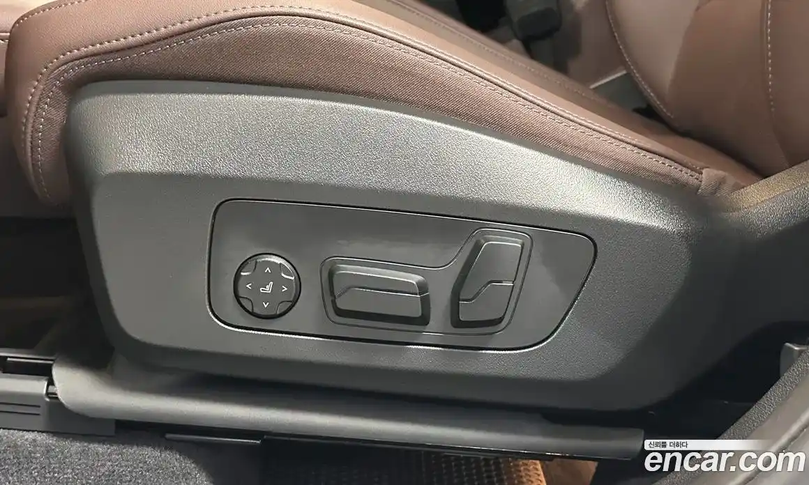 BMW X1 2025 2.0 автомат (гидро), фото 15