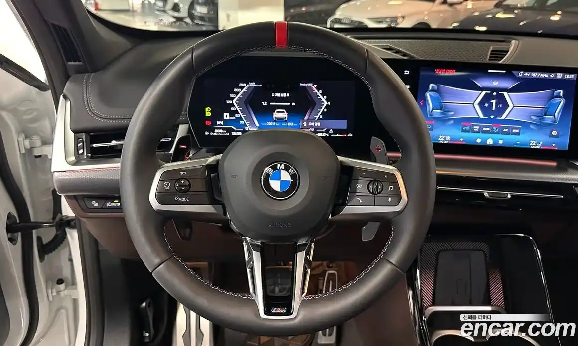 BMW X1 2025 2.0 автомат (гидро), фото 16