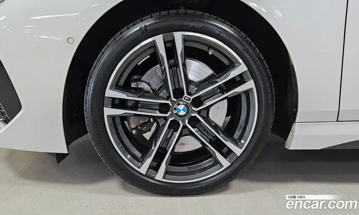 BMW 2 серия 2022 2.0 автомат (гидро), фото 5