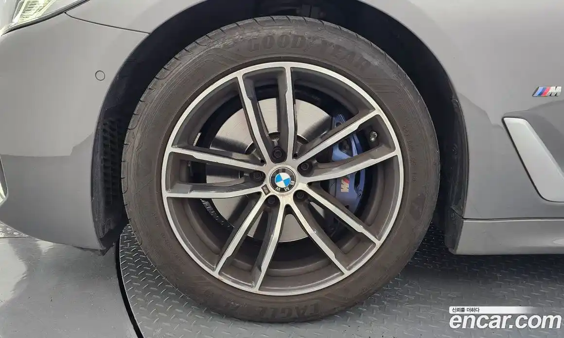 BMW 5 серия 2022 2.0 автомат (гидро), фото 5