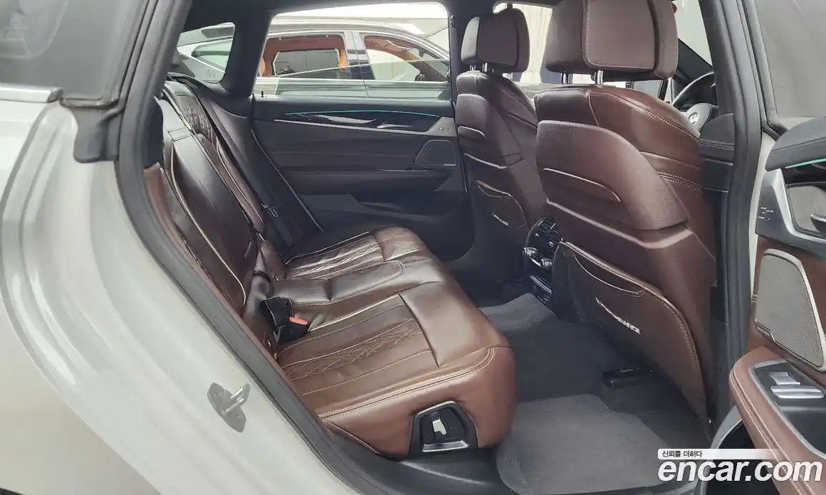 BMW 6 серия 2023 3.0 автомат (гидро), фото 18