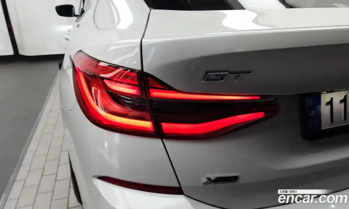 BMW 6 серия 2023 3.0 автомат (гидро), фото 9