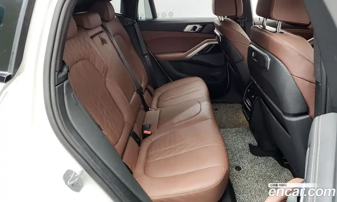 BMW X6 2024 3.0 автомат (гидро), фото 17