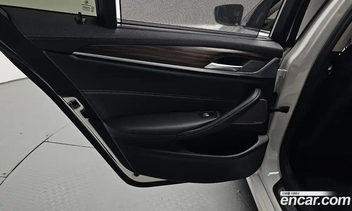 BMW 5 серия 2023 2.0 автомат (гидро), фото 14