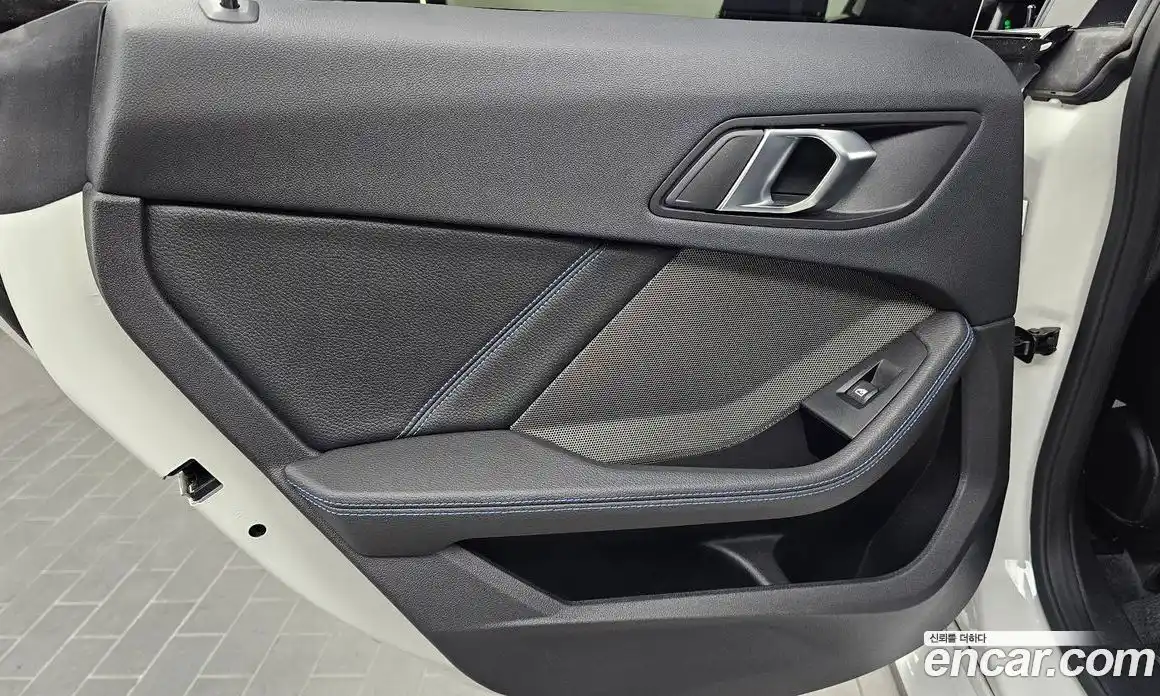 BMW 2 серия 2024 2.0 автомат (гидро), фото 15
