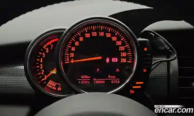 Mini Cooper 2014 1.5 автомат (гидро), миниатюра 8