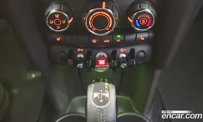 Mini Cooper 2014 1.5 автомат (гидро), миниатюра 9