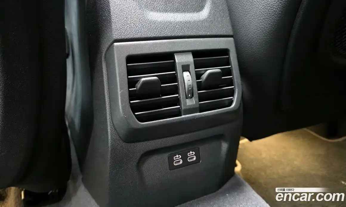 BMW 1 серия 2022 2.0 автомат (гидро), фото 27