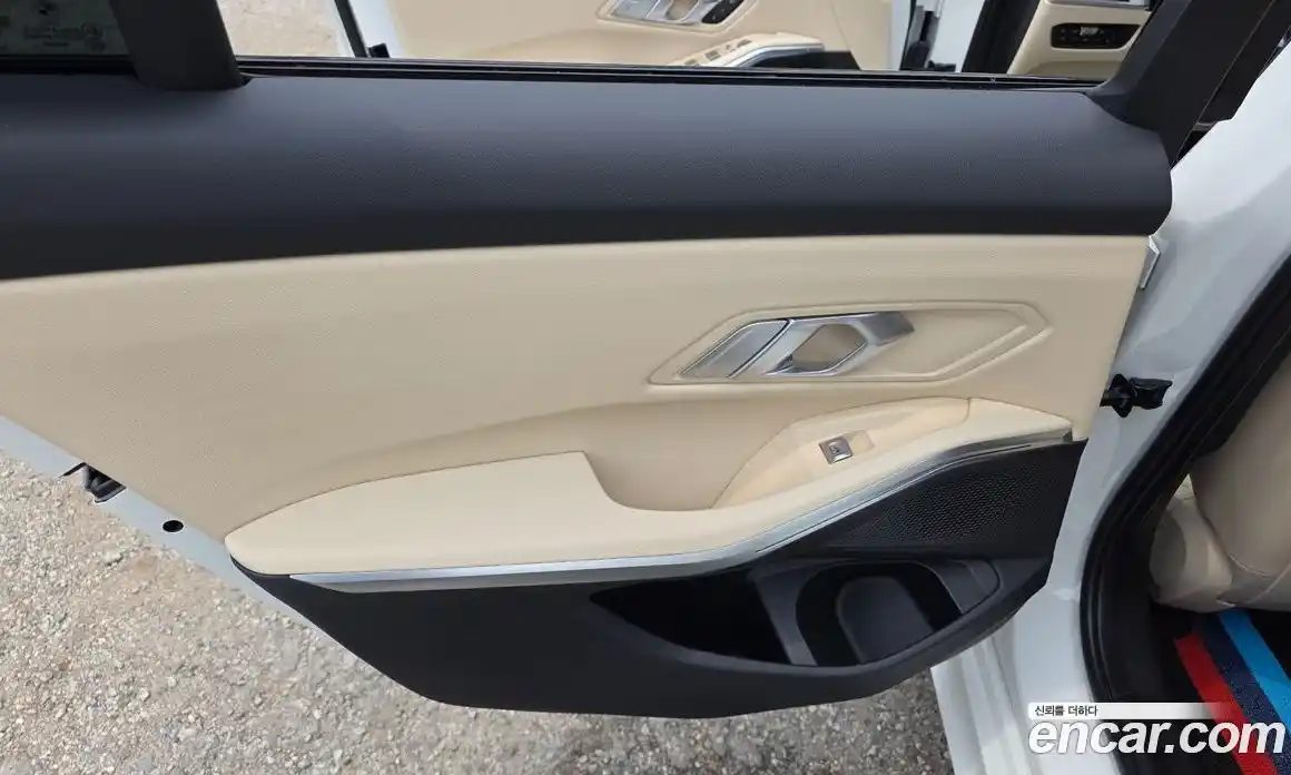 BMW 3 серия 2022 2.0 автомат (гидро), фото 15