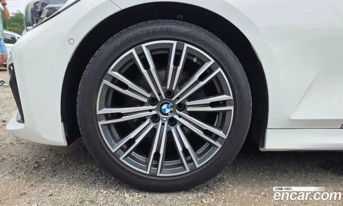BMW 3 серия 2022 2.0 автомат (гидро), фото 5