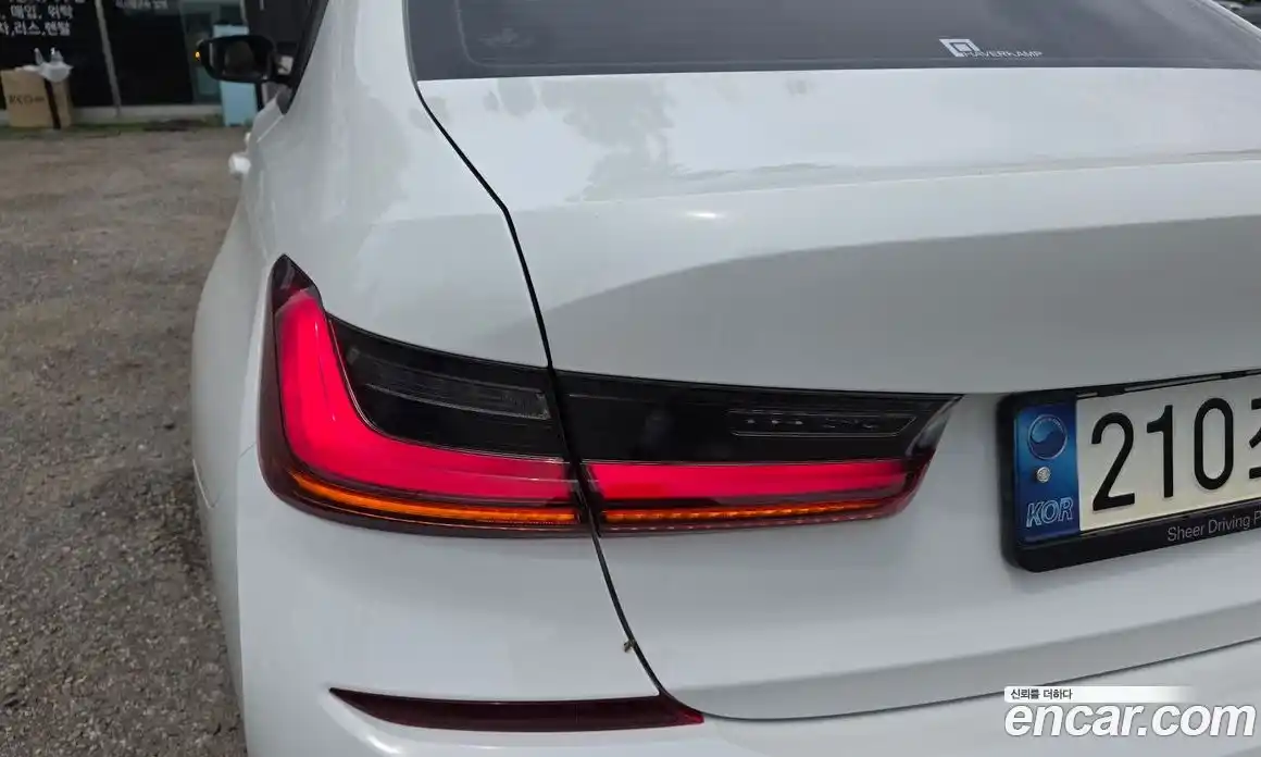 BMW 3 серия 2022 2.0 автомат (гидро), фото 9