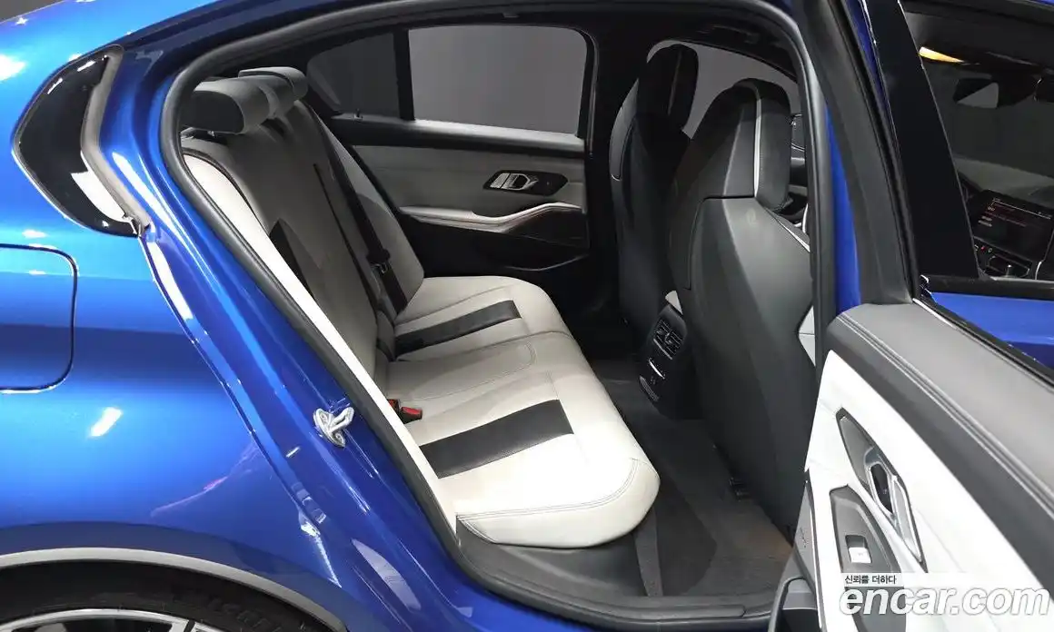 BMW M3 2021 3.0 автомат (гидро), фото 12