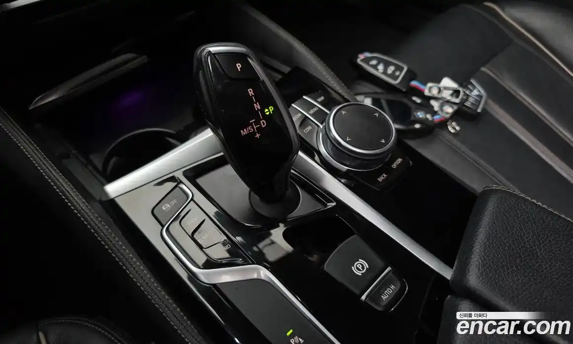 BMW 5 серия 2018 2.0 автомат (гидро), фото 12