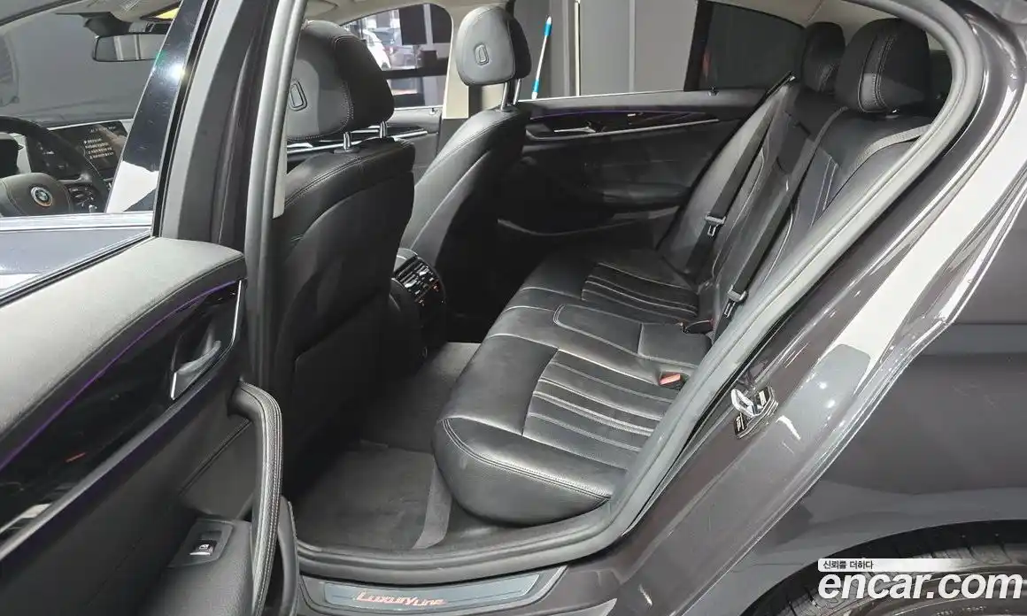 BMW 5 серия 2018 2.0 автомат (гидро), фото 17